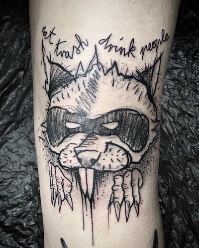 Nosferatu + Raccoon = 🖤