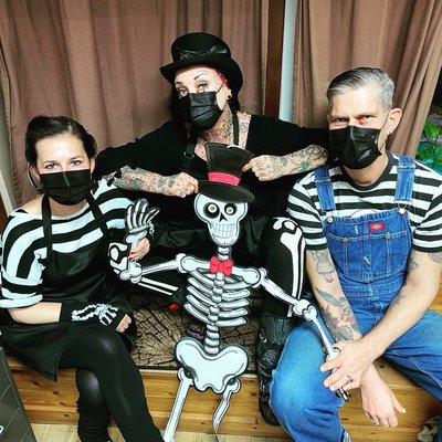 ̈hriges ̈um ̈chstenjahre So meine zuckerschnuten,heute ham wa 10-jähriges.