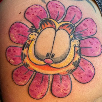 Eine süsse hälfte von cindys popsch,die 2.