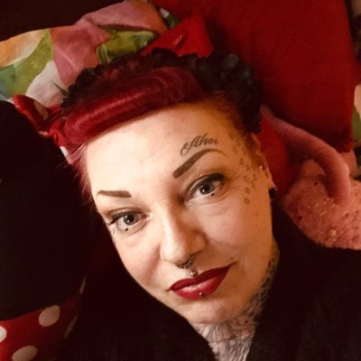 nach ikea jetzt an board,ich wünsch euch n schönes Wochenende ♥️⚓️♥️