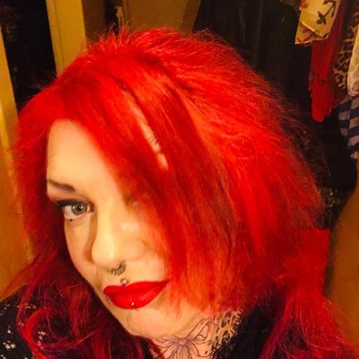 Mit verwirrter Friese wünsche ich euch n schönen Abend ♥️♥️♥️♥️♥️