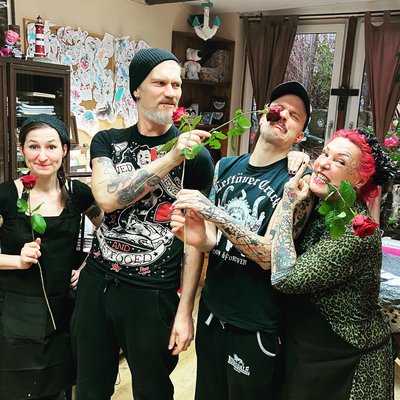 🌹 Euch allen einen nice valentinstag.