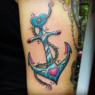 Tattoo von Tschiggy mit einem Anker im Bubblegum-Art-Stil
