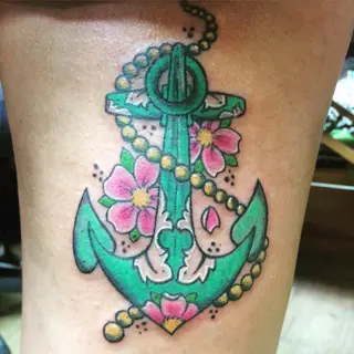 Tattoo von Tschiggy mit einem Anker im Bubblegum-Art-Stil
