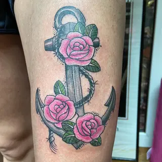 Tattoo von Tschiggy mit einem Anker im Bubblegum-Art-Stil