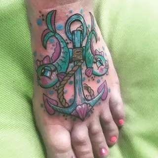 Tattoo von Tschiggy mit einem Anker im Bubblegum-Art-Stil
