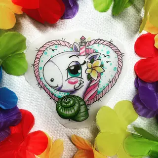 Tattoo-Entwurf von Tschiggy mit einem Einhorn im Bubblegum-Art-Stil