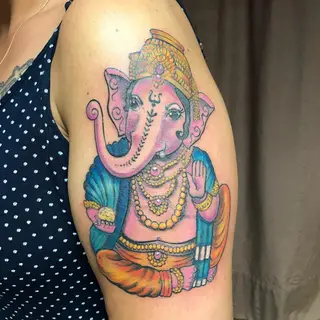 Tattoo von Tschiggy mit einem Elefanten im Bubblegum-Art-Stil