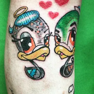 Tattoo von Tschiggy mit einer Ente im Bubblegum-Art-Stil