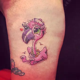 Tattoo von Tschiggy mit einem Flamingo im Bubblegum-Art-Stil