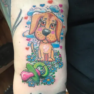 Tattoo von Tschiggy mit einem Hund im Bubblegum-Art-Stil