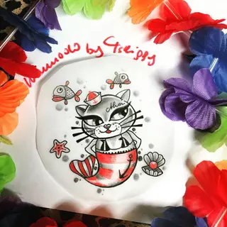 Tattoo-Entwurf von Tschiggy mit einer Katze im Bubblegum-Art-Stil