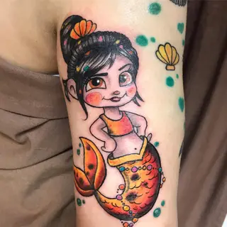 Tattoo von Tschiggy mit einer Meerjungfrau im Bubblegum-Art-Stil