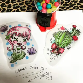 Tattoo-Entwurf von Tschiggy mit einer Meerjungfrau und einem Kaktus im Bubblegum-Art-Stil