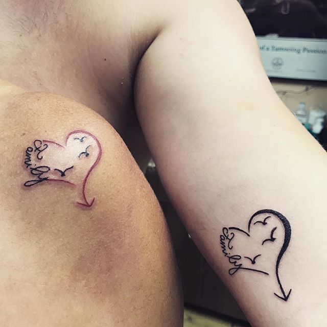 65968620 166962887682334 4320965427867381975 n - #smalltattoos #familytattoo #mothersndson #mutterundsohn #hearttattoo #herztattoo #love #liebe #ilovemyjob #tschiggy #tschiggys #tschiggysbubblegumarttattoo #ink #inkstagram #tattoo #tattoohamburg #hamburgtattoo #hamburgtattooers #germantattooers #femaletattooartist  Auch kleine tats bringen unsere Herzen zum tanzen ️️️  #smalltattoos #familytattoo #mothersndson #mutterundsohn #hearttattoo #herztattoo #love #liebe #ilovemyjob #tschiggy #tschiggys #tschiggysbubblegumarttattoo #ink #inkstagram #tattoo #tattoohamburg #hamburgtattoo #hamburgtattooers #germantattooers #femaletattooartist  Auch kleine tats bringen unsere Herzen zum tanzen ️️️