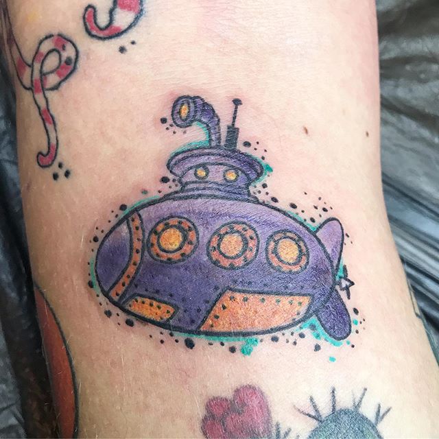 69693750 1159602550895759 1169727274662199539 n - #submarine #uboot #gapfiller #smalltattoo #tschiggy #tschiggys #tschiggysbubblegumarttattoo #hafenliebe #hamburgtattoo #hamburgtattooers #tattoohamburg #tattoo #schanze #femaletattooartist #germantattooers #ink #inked #inkstagram #tätowierung  Danke an meinen jenshaaseneinen schönen Sonntag Abend euch süßen  #submarine #uboot #gapfiller #smalltattoo #tschiggy #tschiggys #tschiggysbubblegumarttattoo #hafenliebe #hamburgtattoo #hamburgtattooers #tattoohamburg #tattoo #schanze #femaletattooartist #germantattooers #ink #inked #inkstagram #tätowierung  Danke an meinen jenshaaseneinen schönen Sonntag Abend euch süßen